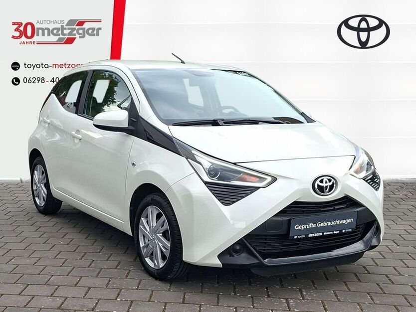 Aygo (X)