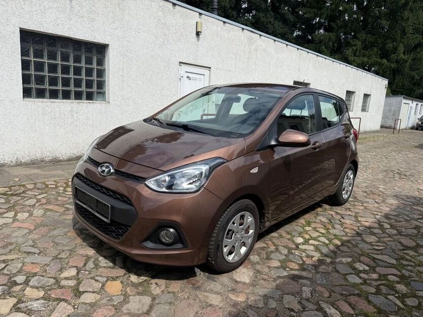 i10