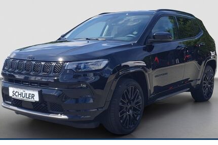 Jeep Compass 18.884 km 23.875 &euro; Falkenstein 08223