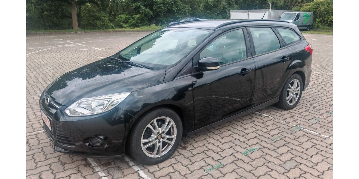 Ford Focus 111.000 km 4.990 &euro; Umpferstedt 99441