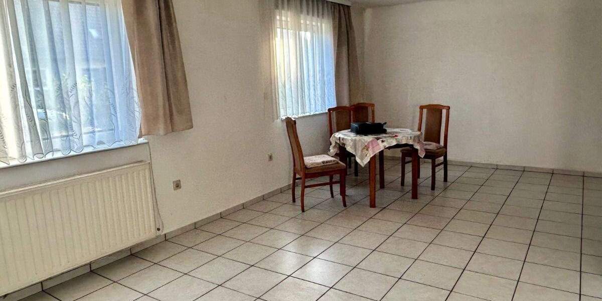Doppelhaushälfte Demmin - 2 Zimmer, 85 m&sup2;, 80.000&euro; | Angebot:25670296