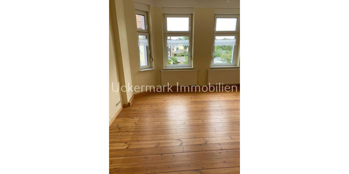 Mehrfamilienhaus, Wohnhaus Lychen - 7 Zimmer, 230 m&sup2;, 499.000&euro; | Angebot:26843828