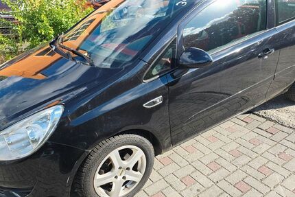 Opel Corsa 126.800 km 1.190 &euro; Chemnitz 09114