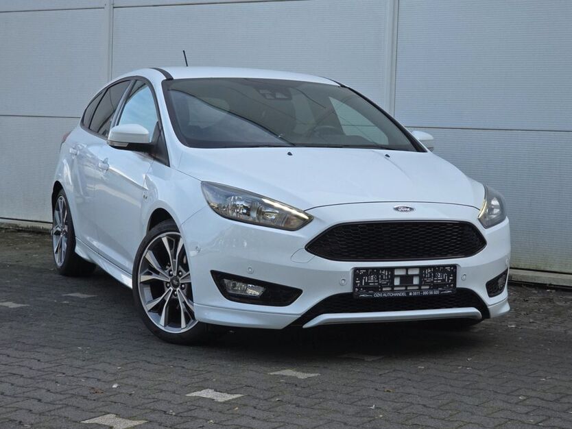Ford Focus 113.589 km 12.900 € Wiesbaden 65201