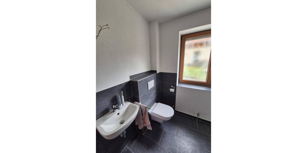 Mehrfamilienhaus, Wohnhaus Roding Neubäu - 8 Zimmer, 255 m&sup2;, 369.000&euro; | Angebot:26820143