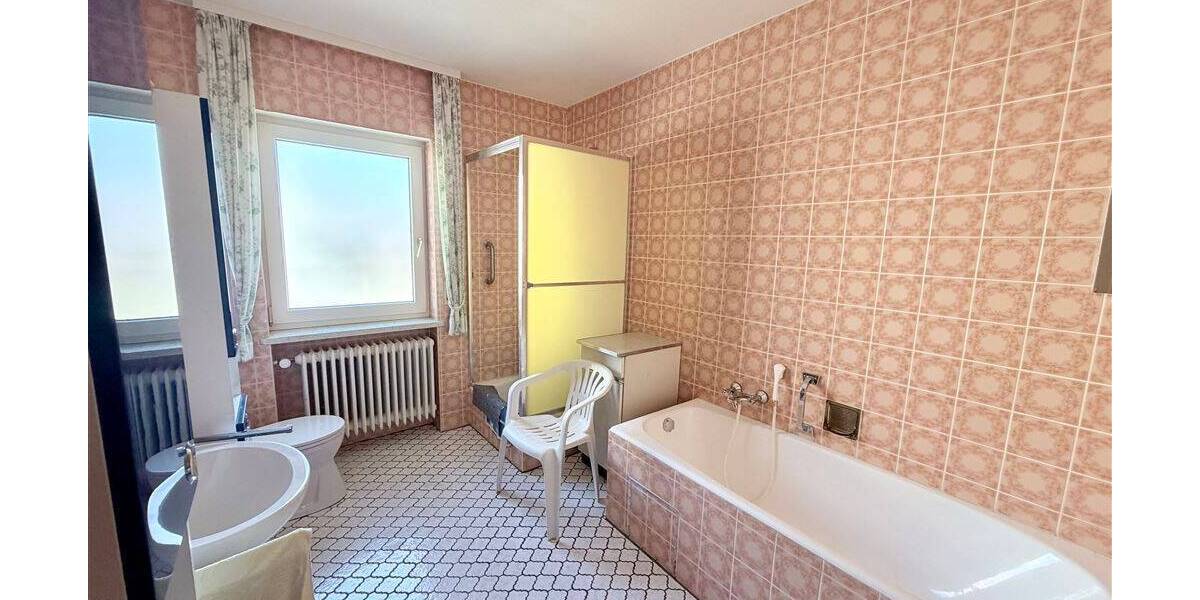 Mehrfamilienhaus, Wohnhaus Coburg Bertelsdorf - 8 Zimmer, 255 m&sup2;, 348.000&euro; | Angebot:26732914