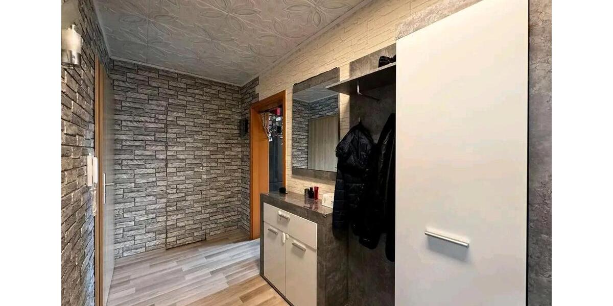 Etagenwohnung Lahr (Schwarzwald) - 4 Zimmer, 107 m&sup2;, 275.000&euro; | Angebot:27128138