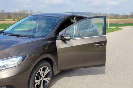 Nissan Pulsar 64.000 km 11.990 &euro; Maxhütte-Haidhof, St 93142