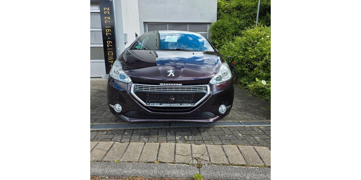Peugeot 208 110.120 km 5.800 &euro; Pforzheim 75181