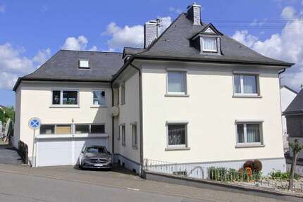 Haus zum Kaufen in Rhaunen 209.000 € 282 m² 12 zimmer