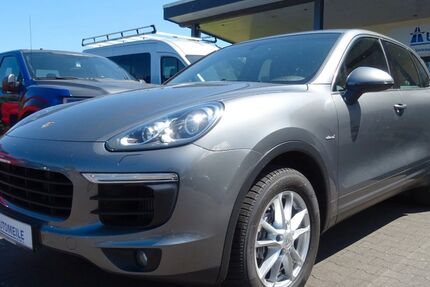 Porsche Cayenne 175.000 km 29.490 € OERLINGHAUSEN 33813
