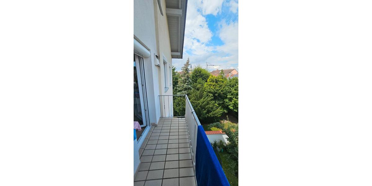 Dachgeschoßwohnung Plattling - 3 Zimmer, 85 m&sup2;, 1.090&euro; | Angebot:26462935