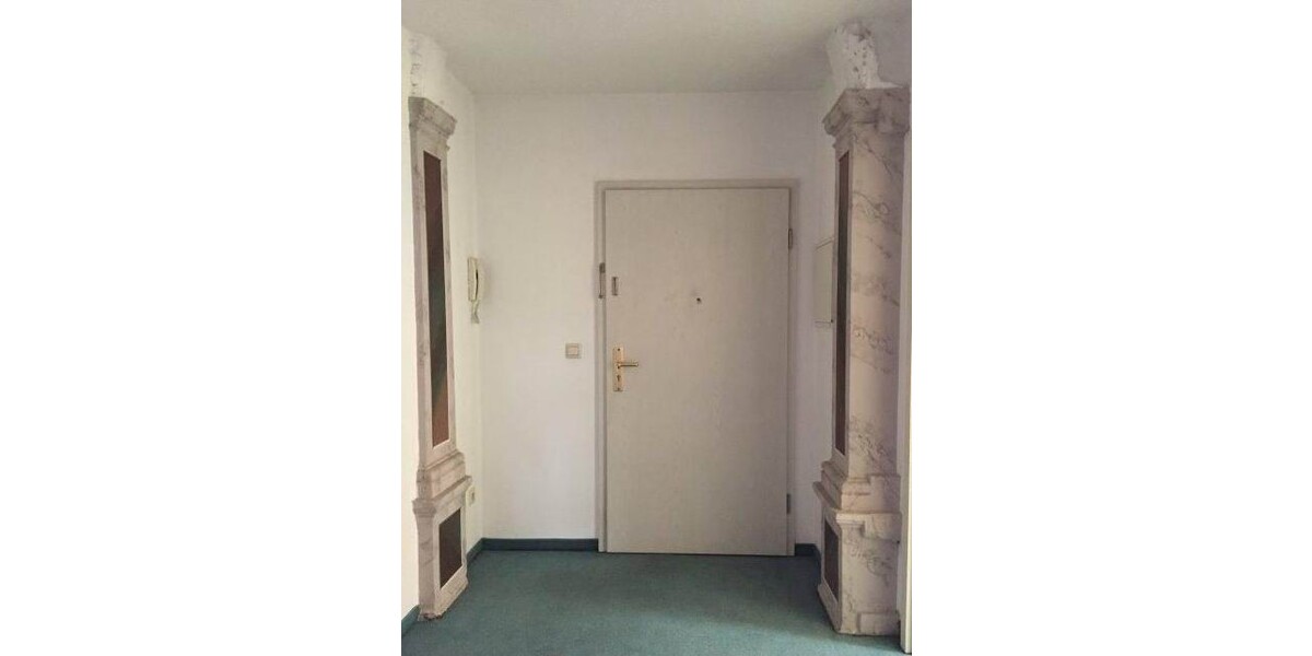 Appartement in Zwickau-Zentrum mit MINIKÜCHE und BALKON - Mehrfamilienhaus, Wohnhaus Zwickau | Angebot:25923984