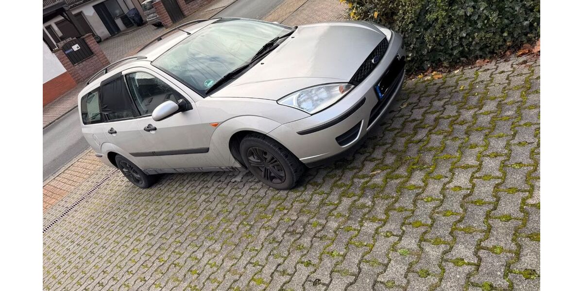 Ford Focus 128.800 km 1.099 &euro; Weilrod 61276