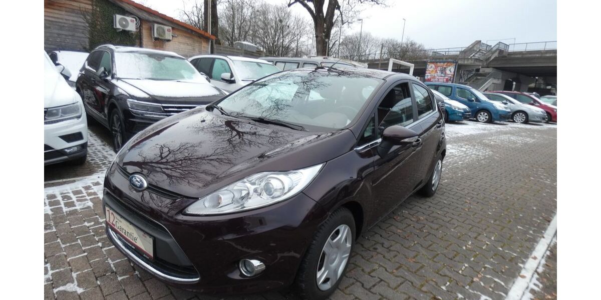 Ford Fiesta 57.000 km 3.999 &euro; München 81825