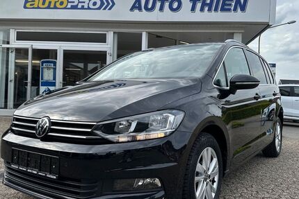 VW Touran 49.544 km 27.990 &euro; Saterland-Sedelsberg 26683