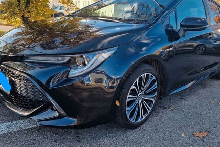 Toyota Corolla 85.000 km 17.500 &euro; München 80807