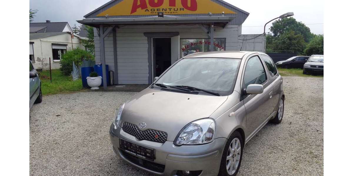 Toyota Yaris 118.000 km 2.999 &euro; Mönchhagen 18182