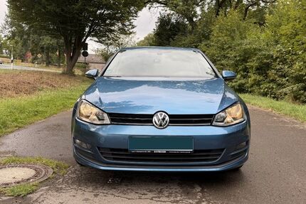 VW Golf 148.000 km 6.400 &euro; Hameln 31787