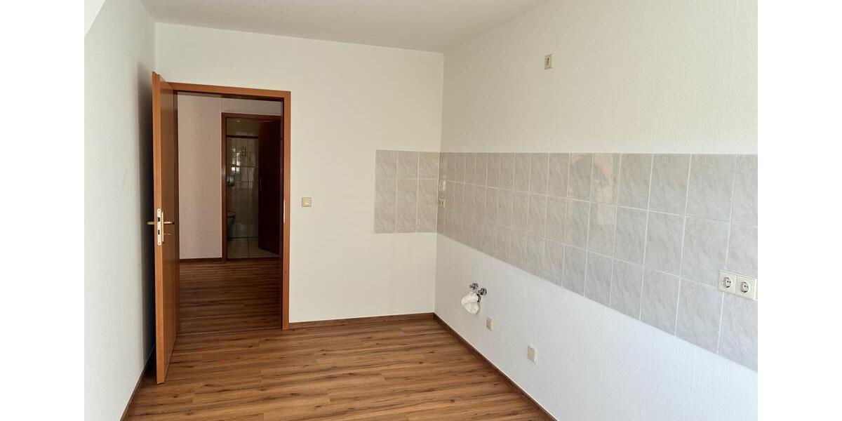 Etagenwohnung Meiningen - 2 Zimmer, 65 m&sup2;, 430&euro; | Angebot:26382583