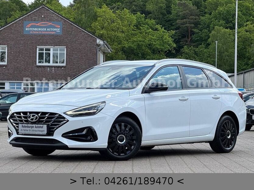 i30