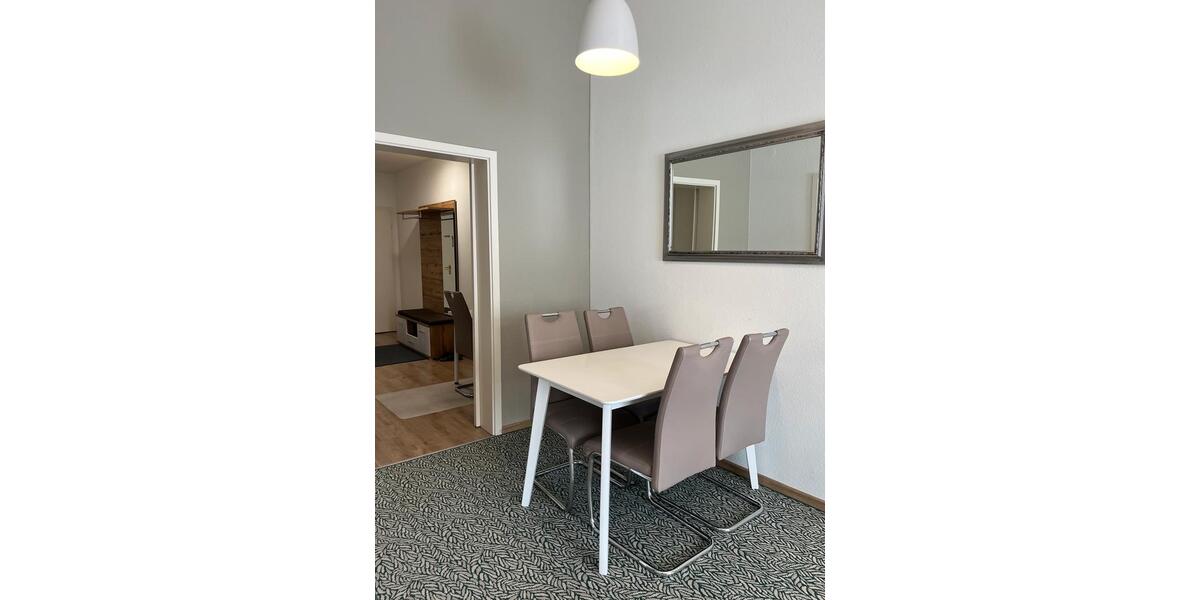 Dachgeschoßwohnung Rastatt - 2 Zimmer, 54 m&sup2;, 750&euro; | Angebot:25924891