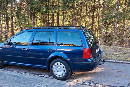 VW Golf 248.000 km 2.400 &euro; Freiburg 79106