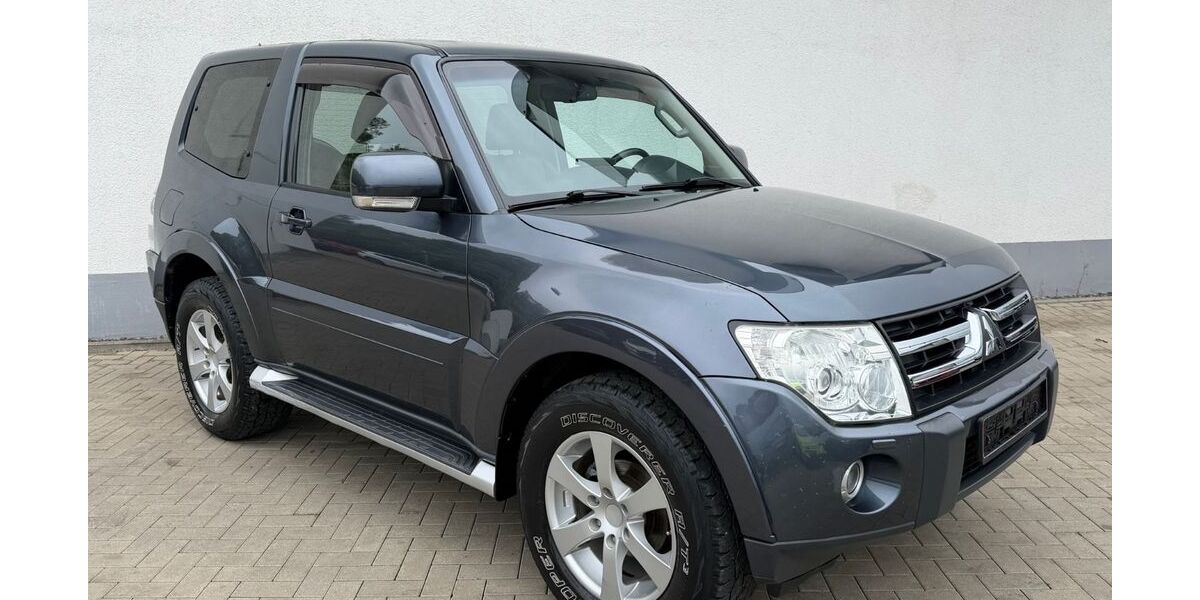 Mitsubishi Pajero 161.000 km 12.800 &euro; Trierweiler 54311