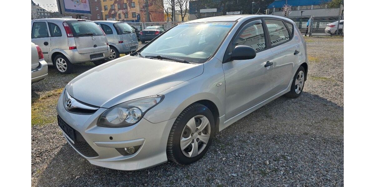 Hyundai i30 114.850 km 3.900 &euro; Dortmund 44145