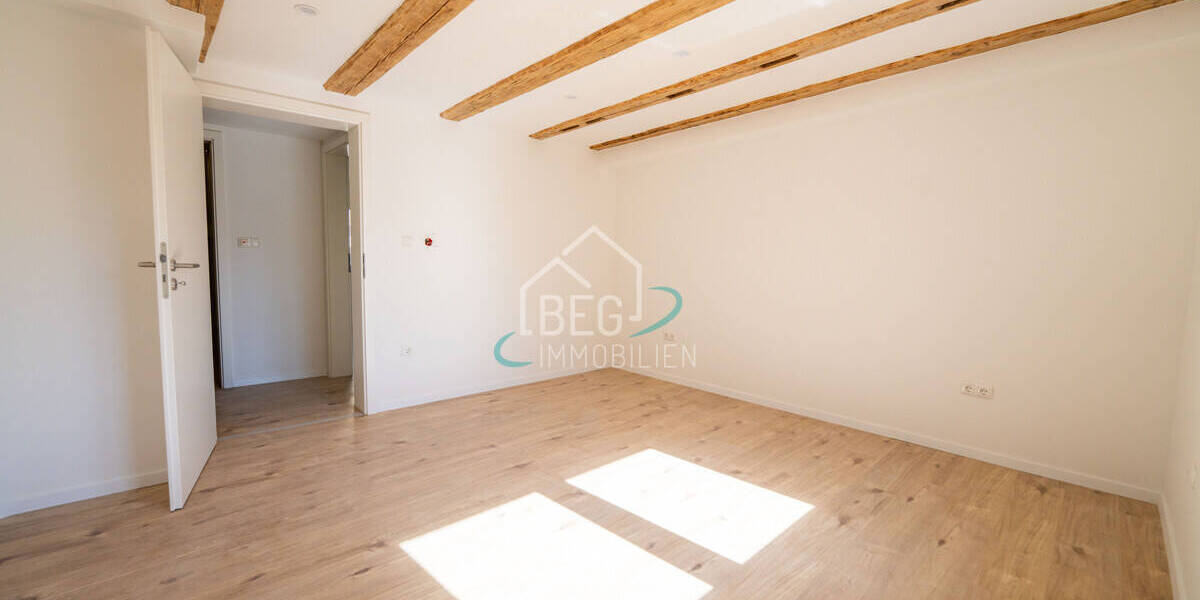 Mehrfamilienhaus, Wohnhaus Gaildorf / Eutendorf Eutendorf - 6 Zimmer, 114 m&sup2;, 379.000&euro; | Angebot:26389075