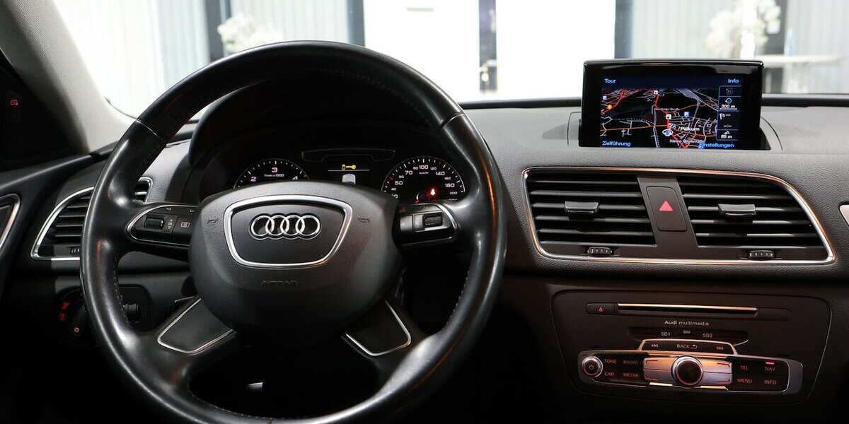 Audi Q3 2.0 TDI QUATTRO / XENON, LEDER, NAVI+ 155.000 km 15.444 &euro; Hamm 59077