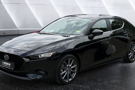 Mazda 3 20.737 km 20.490 &euro; Zeesen 15711