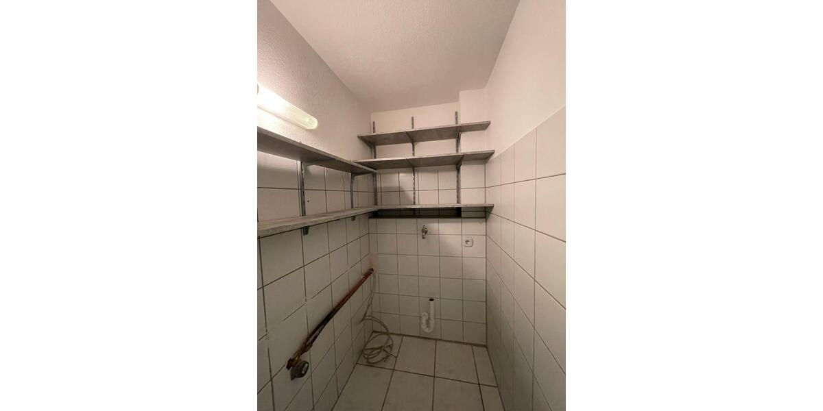 Etagenwohnung Neuwied - 3.5 Zimmer, 101 m&sup2;, 900&euro; | Angebot:24995762
