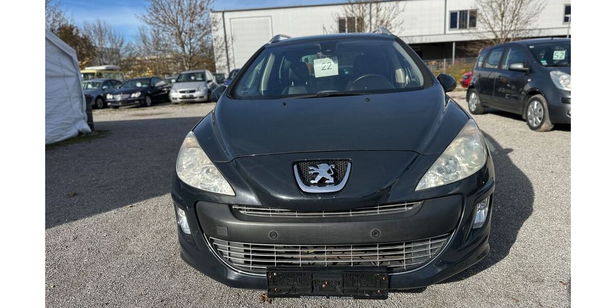 Peugeot 308 171.516 km 3.950 € Augsburg 86167