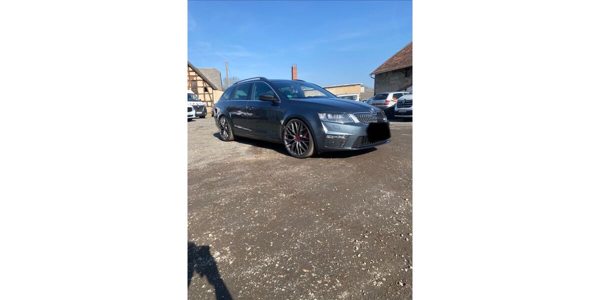 Skoda Octavia 128.133 km 16.500 &euro; Hohenstein-Ernstthal 09337