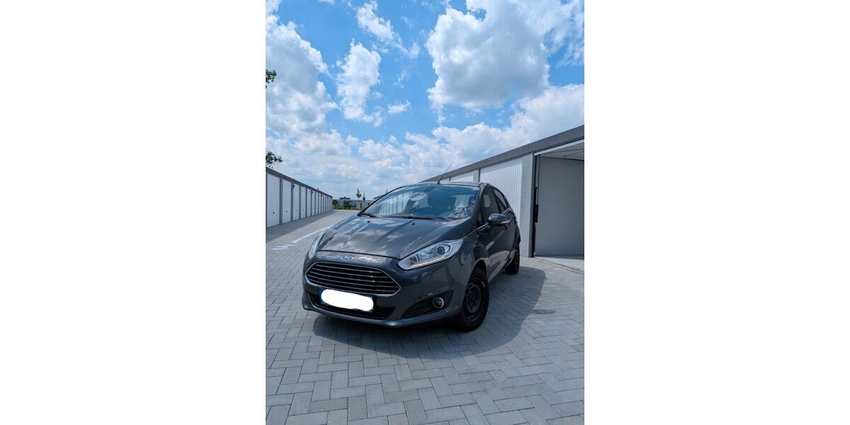 Ford Fiesta 103.000 km 7.600 &euro; Gera 07545