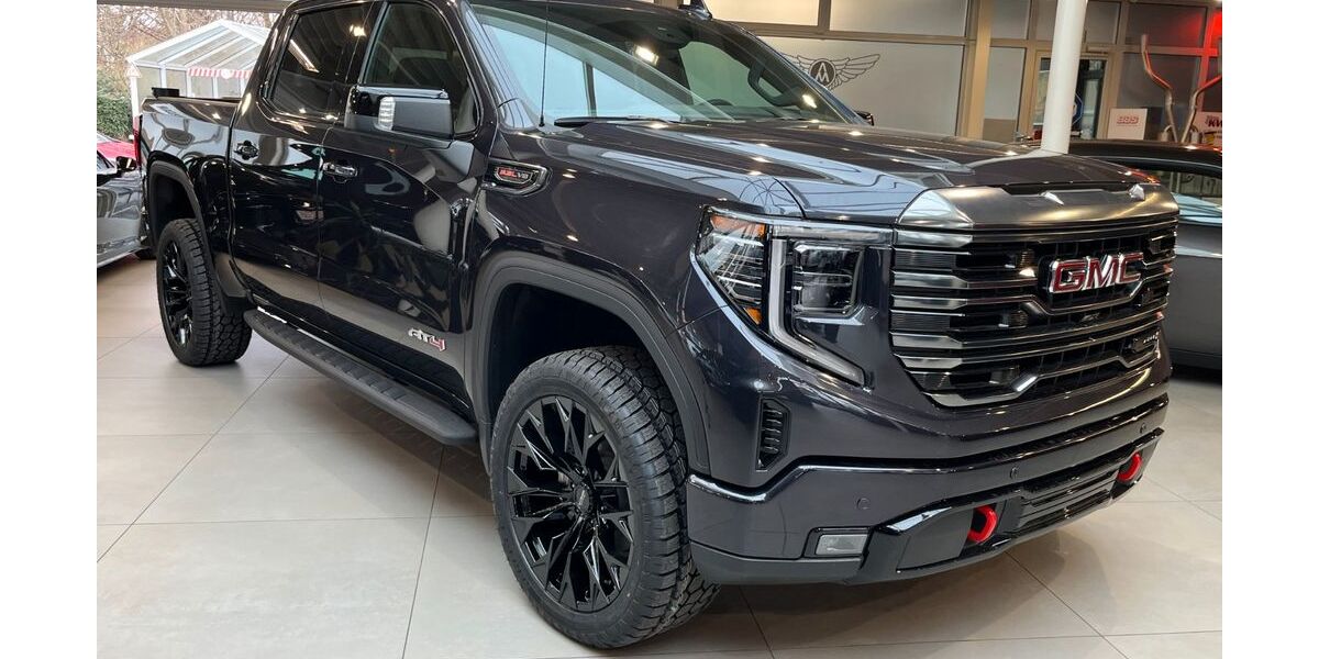 GMC Sierra 9.000 km 94.980 € München 81825