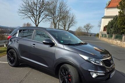 Kia Sportage 240.000 km 9.500 &euro; Neustadt 92660