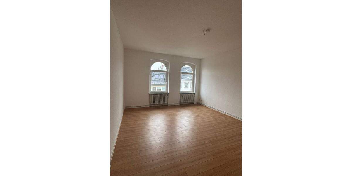 Etagenwohnung Braunschweig Lehndorf-Watenbüttel - 2 Zimmer, 80 m&sup2;, 800&euro; | Angebot:25070361