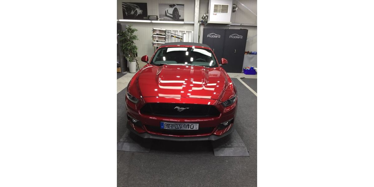 Ford Mustang 17.900 km 40.400 &euro; Regenstauf 93128