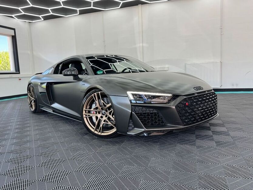R8