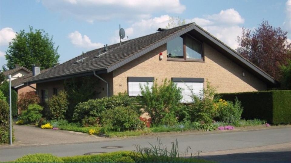 Dachgeschoßwohnung Schloß Holte-Stukenbrock Stukenbrock - 3 Zimmer, 65 m&sup2;, 590&euro; | Angebot:25394224