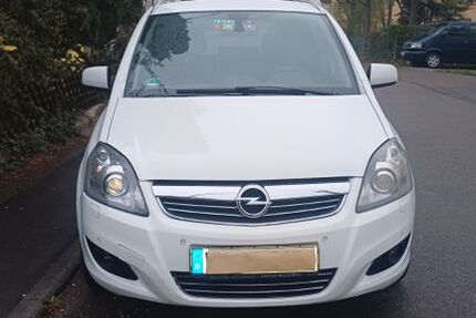 Opel Zafira 115.000 km 6.700 &euro; Rommelshausen 71394