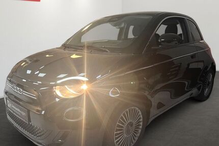 Fiat 500e 7.300 km 21.990 &euro; Ulm 89081