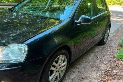 VW Golf 128.624 km 3.300 &euro; Perl 66706