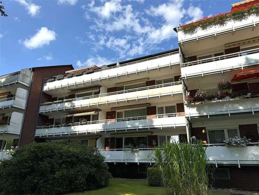 Wohnung zum Kaufen in Bad Bramstedt 215.000 € 79.23 m²