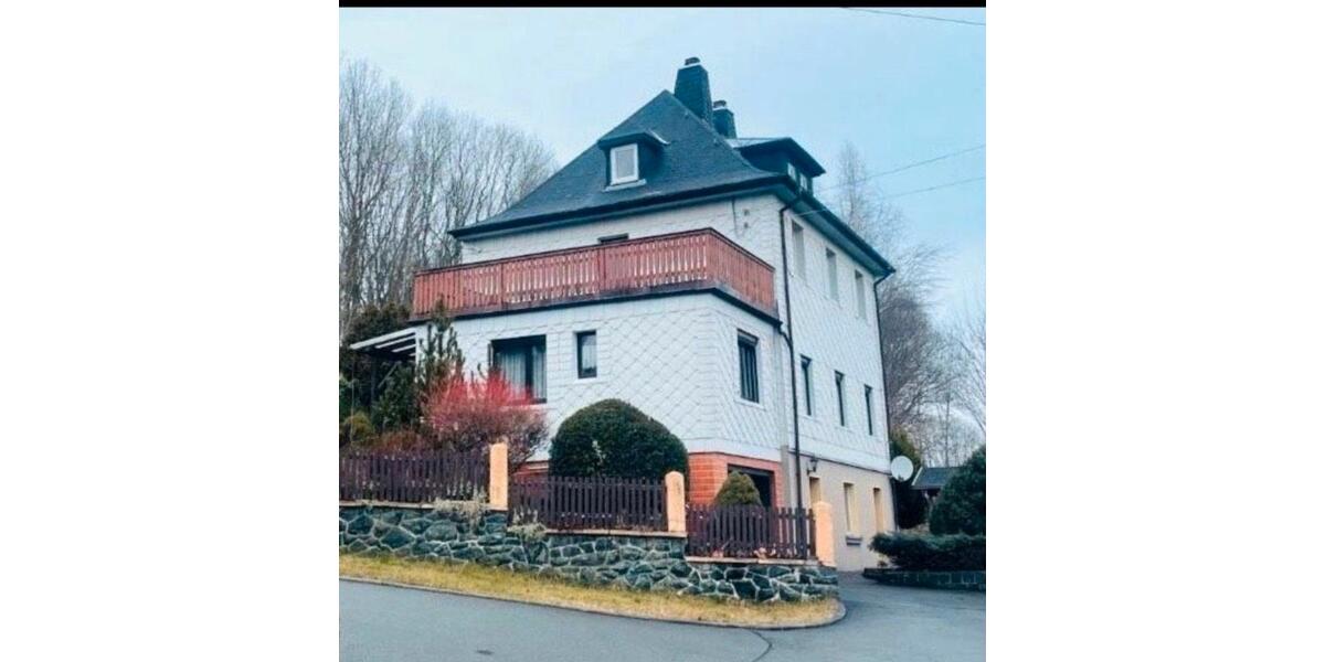 Villa Hof Neuhof - 8 Zimmer, 170 m&sup2;, 296.000&euro; | Angebot:26442396