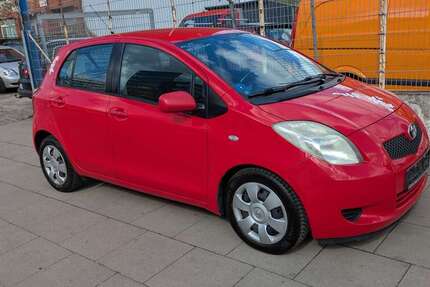 Toyota Yaris 132.000 km 3.100 &euro; Hamburg 20097