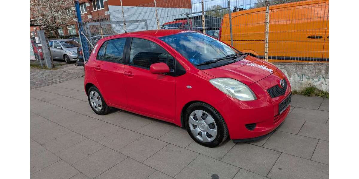 Toyota Yaris 132.000 km 3.100 &euro; Hamburg 20097