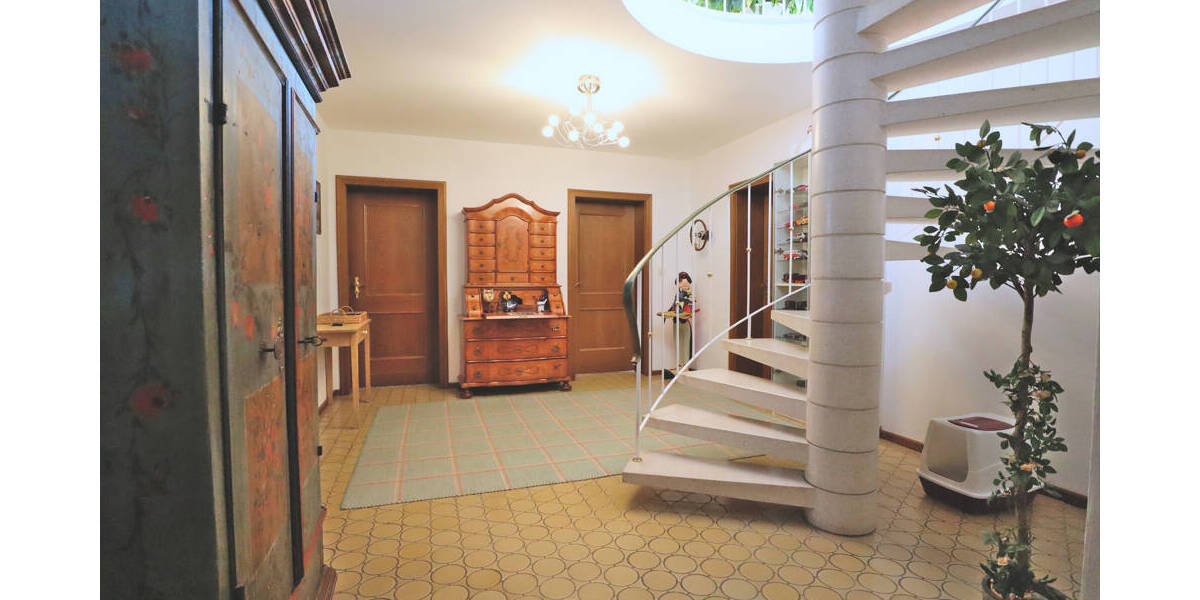 Doppelhaushälfte Holzkirchen - 5 Zimmer, 200 m&sup2;, 1.145.000&euro; | Angebot:26358671